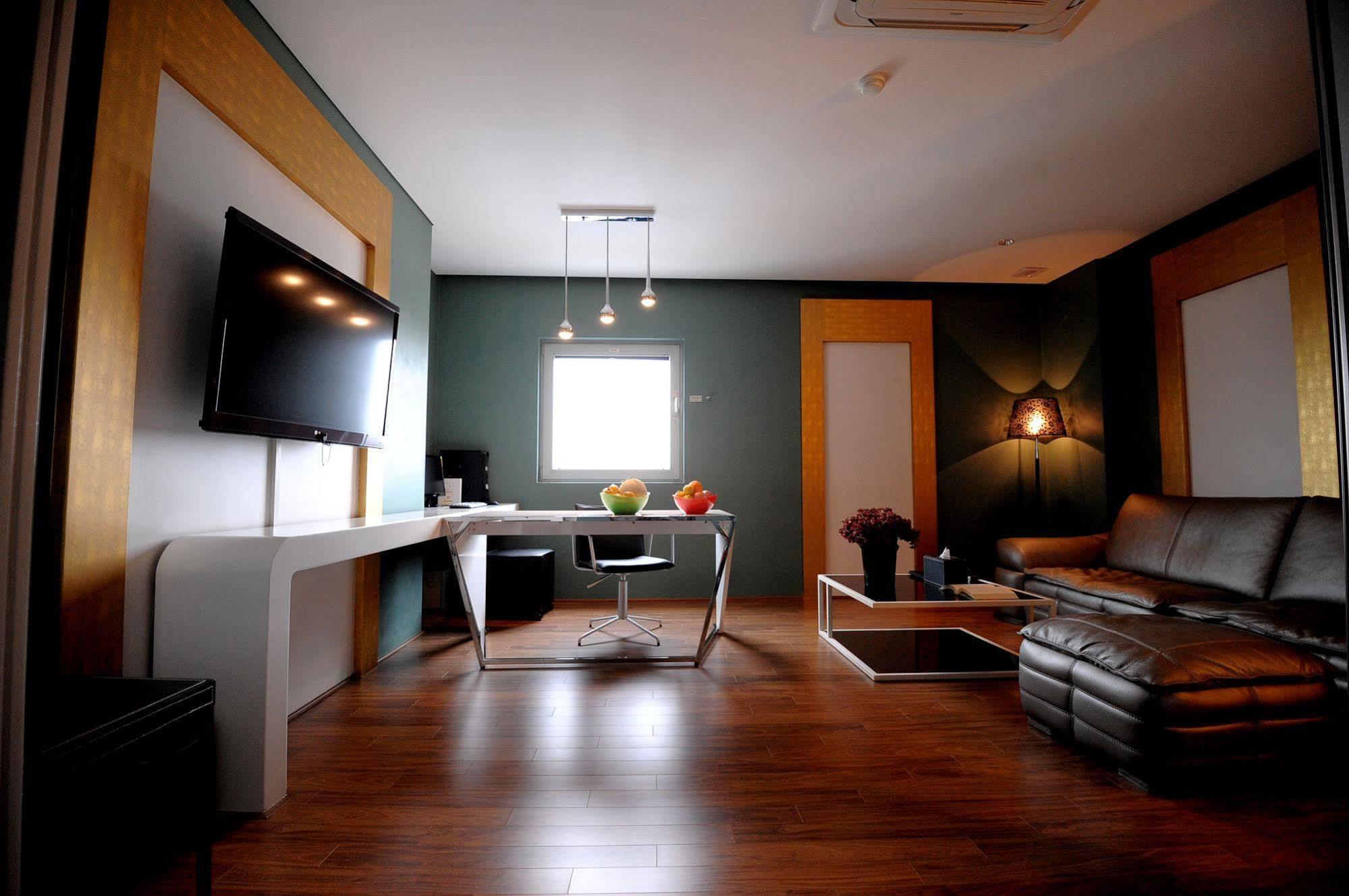 Jeonju Jazz Around Hotel Εξωτερικό φωτογραφία